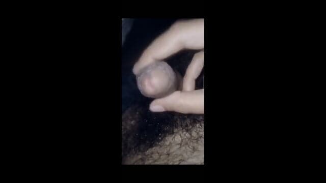 Australia big dick rubbing precum is saulty