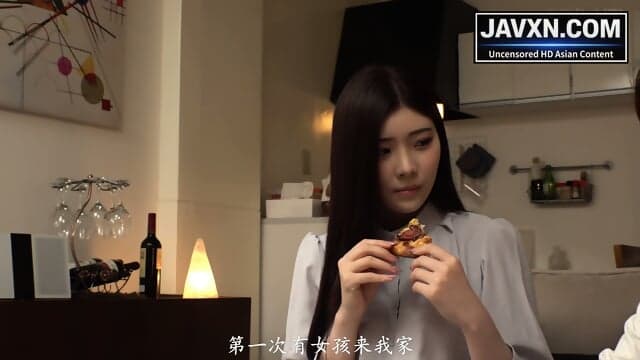 Beautiful Japanese Babe (Decensored)